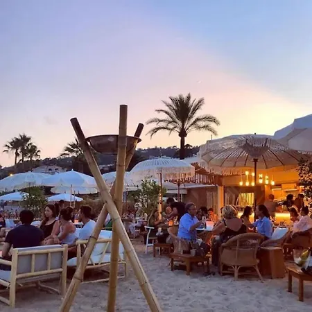 Cap D'antibes Et Terrasse Face A La Apartmán