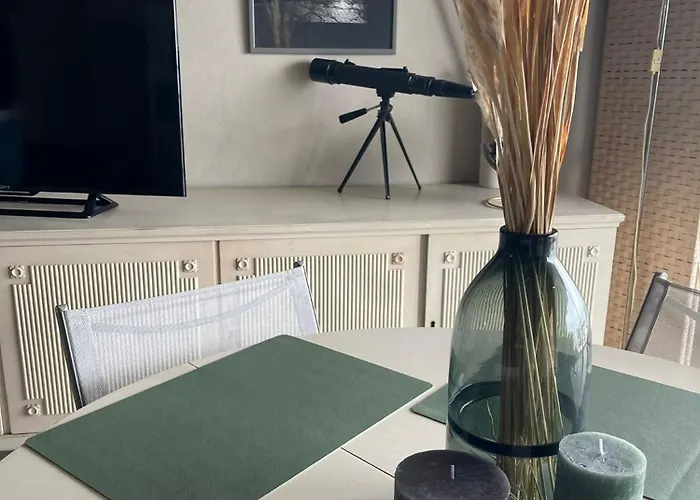 Cap D'antibes Et Terrasse Face A La Апартаменти *